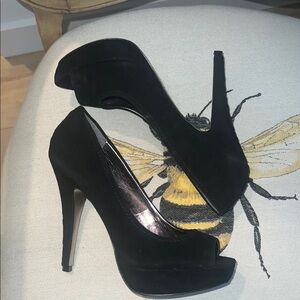 Steve Madden Black Stiletto Heels